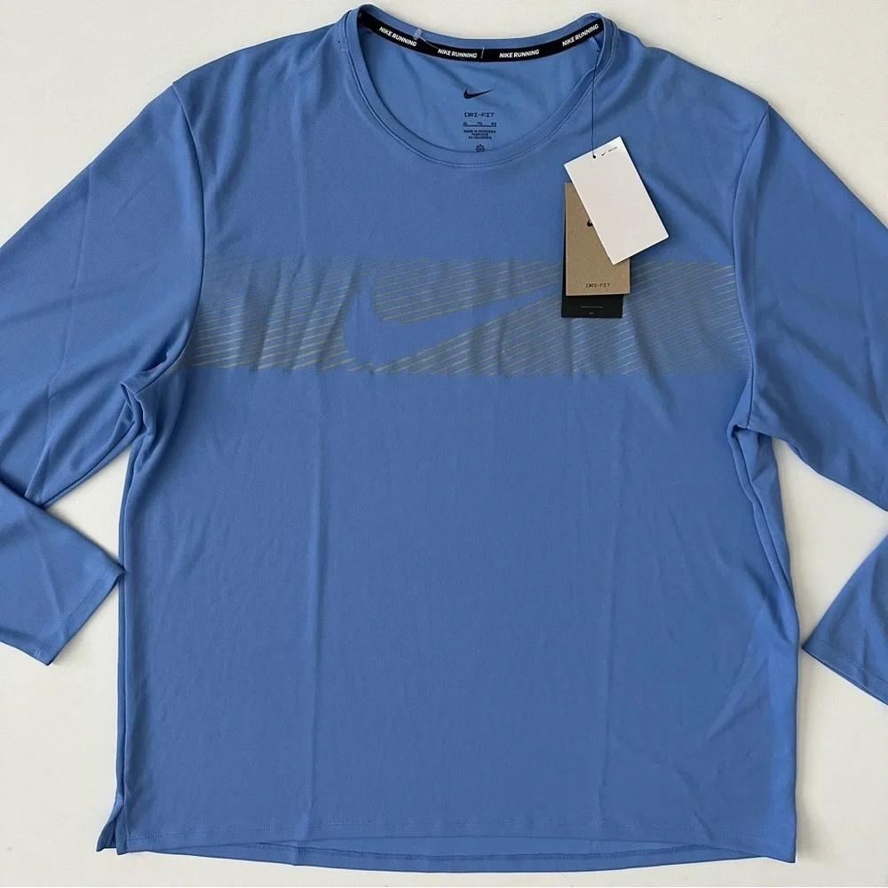 Nike Men's Light Blue Long Sleeve Tee Size XL